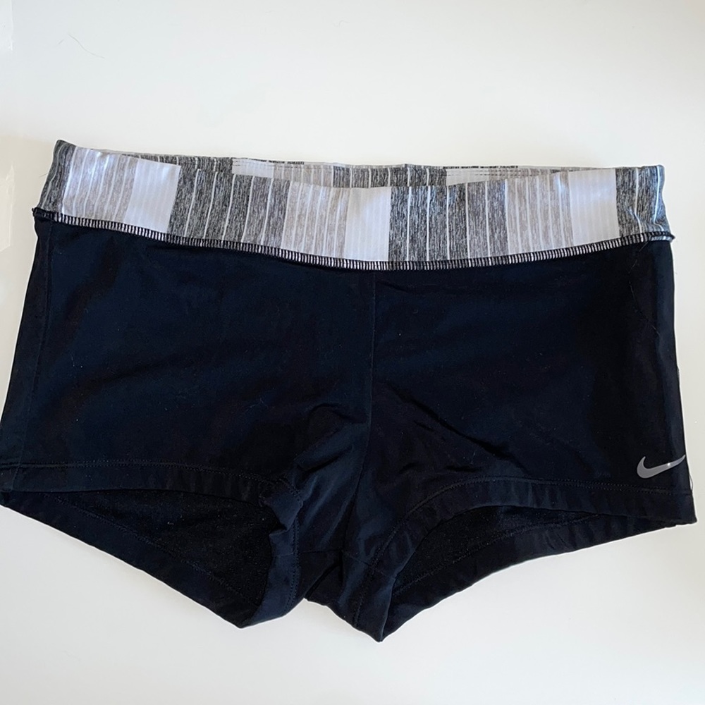 Black Nike booty short athletic